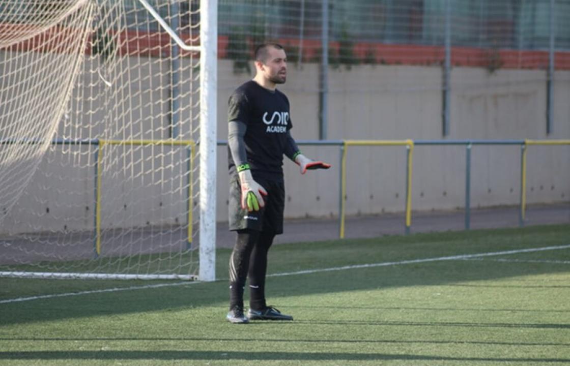 Entrenamiento especifico de portero Playing in the Spanish Third Division with SIA Academy