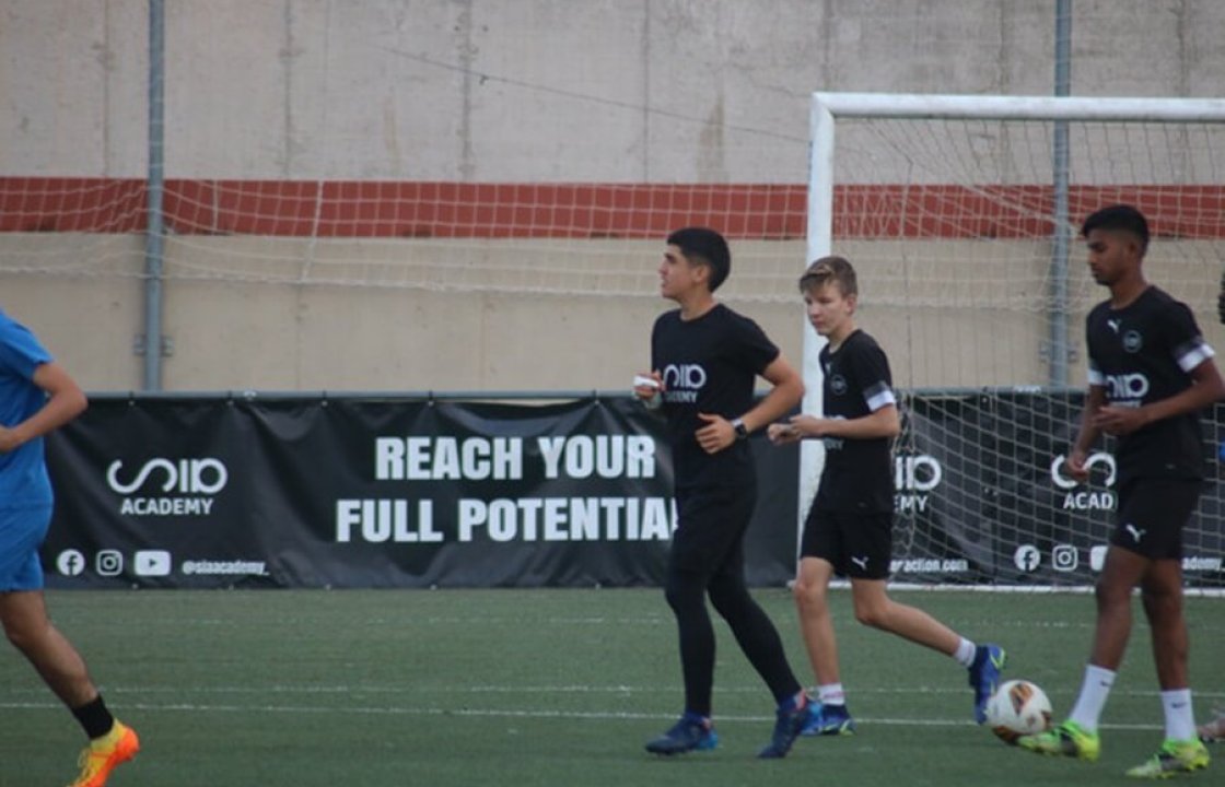 pruebas en una academia de fútbol profesional