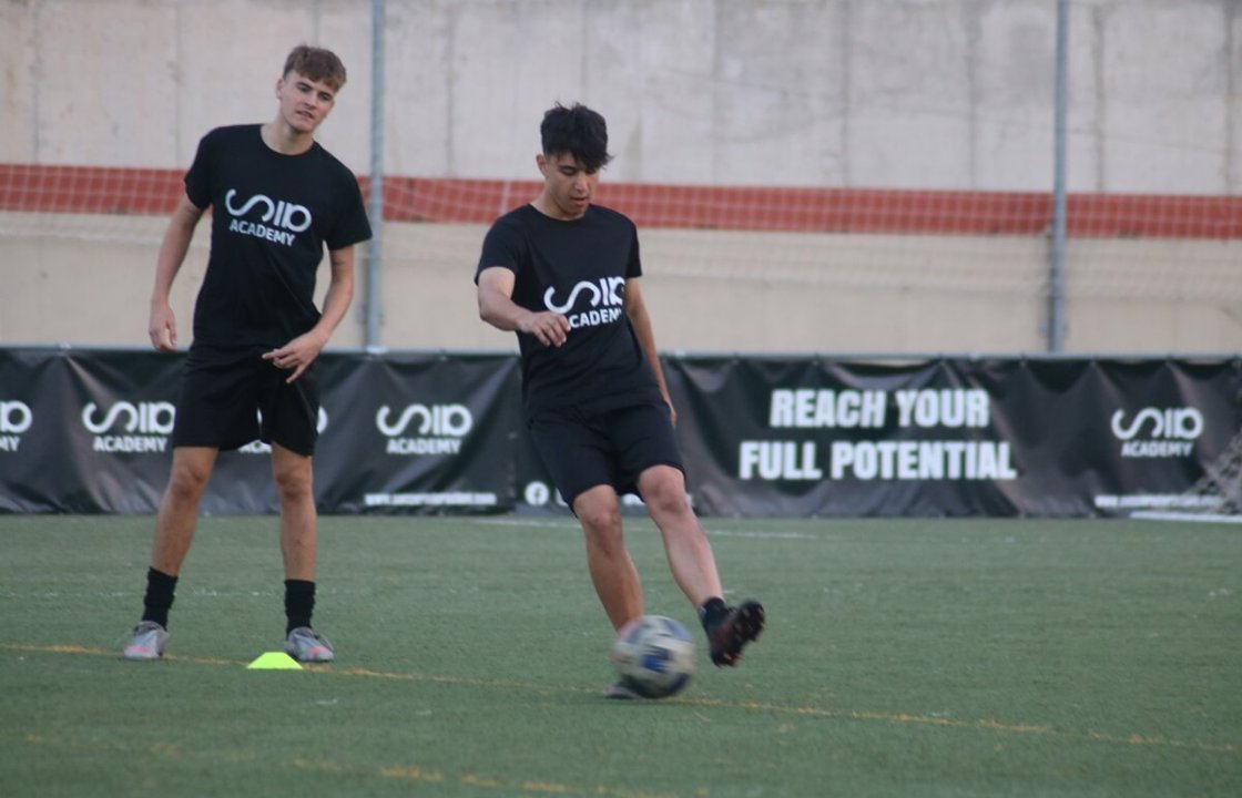 how to enter an international soccer academy