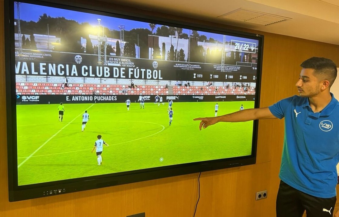 how to enter an international soccer academy
