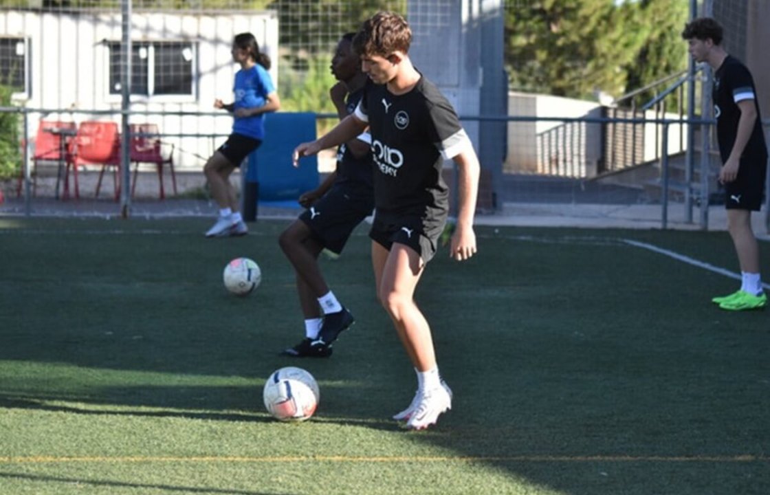 escuelas de fútbol de alto rendimiento en España