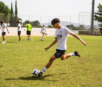 Academia de Fútbol Residencial en España para Jugadores de EE.UU