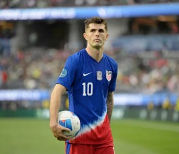 Old Guard vs. New Wave: Tensions Within the USMNT Old Guard vs. New Wave: Tensions Within the USMNT
