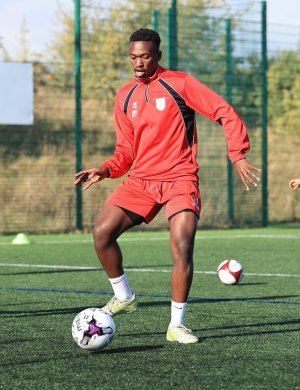Cómo las Academias Privadas con Enfoque Europeo Están Redefiniendo el Desarrollo de Futbolistas