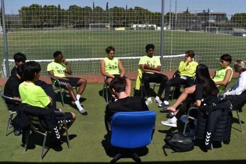 Pruebas de futbol para futbolistas internacionales en verano