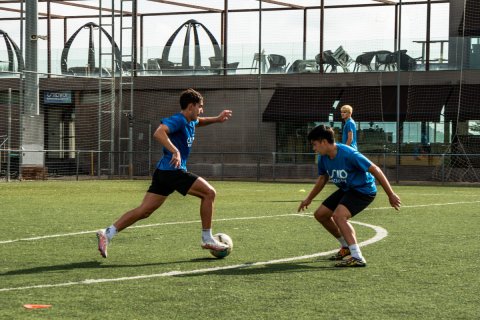 Academia de fútbol a tiempo completo en España para jugadores estadounidenses
