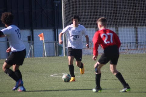 SIA Academy juega un amistoso contra el Ellon Meadows FC SIA Academy juega un amistoso contra el Ellon Meadows FC